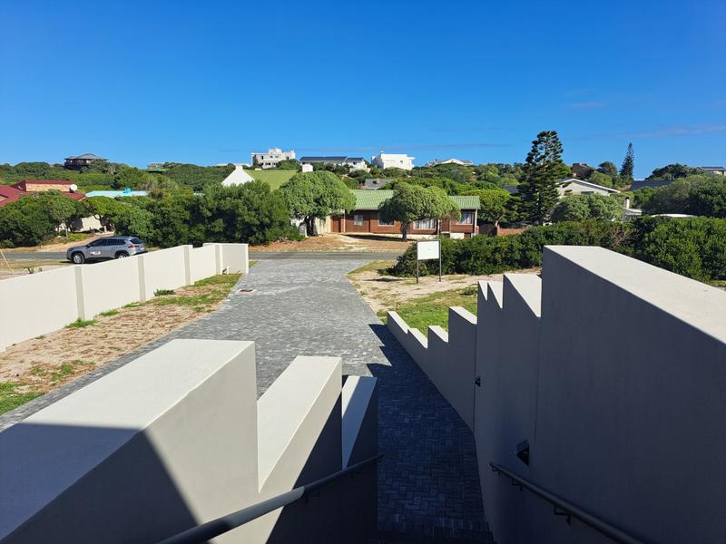 4 Bedroom Property for Sale in Pearly Beach Western Cape